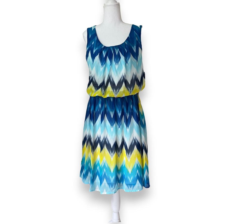 B. Design - Summer dress Very bright with blues and yellows - Size XL